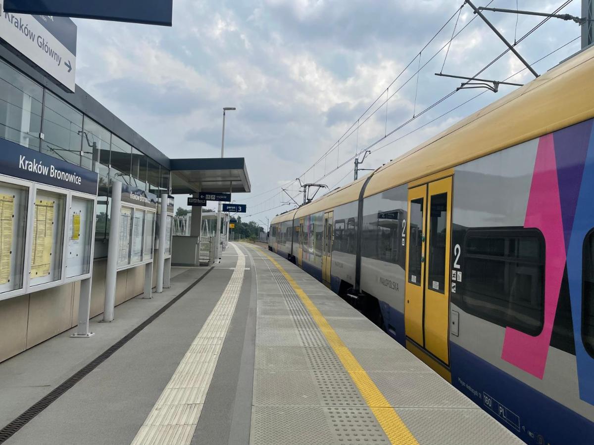 דירות קרקוב Bronowice מראה חיצוני תמונה
